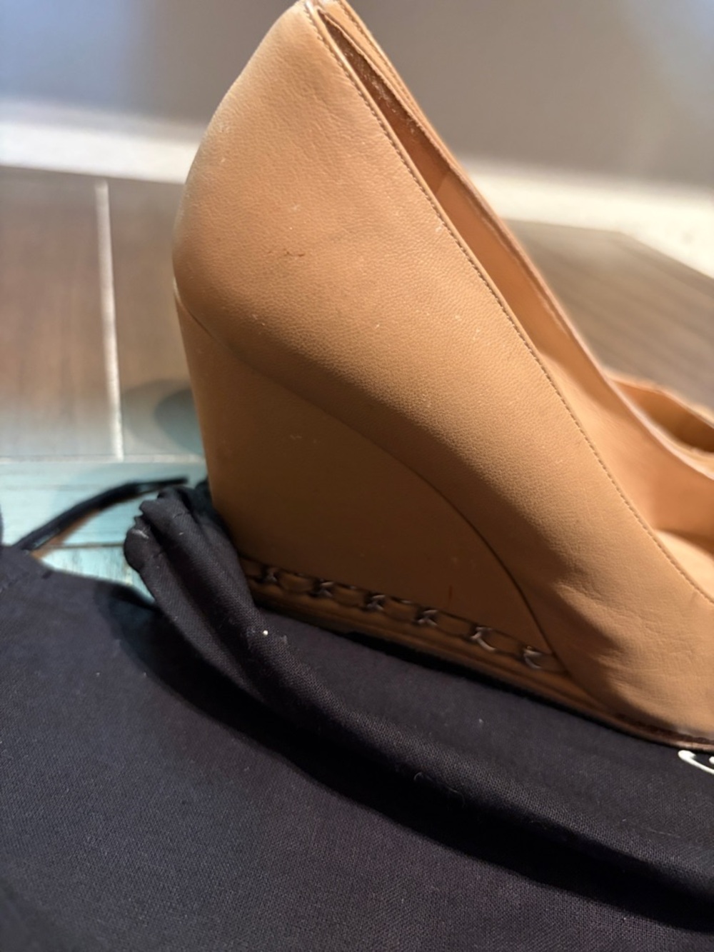 CHANEL Beige and Black Pointed-Toe Two-Tone Pumps - Picture 3 of 9